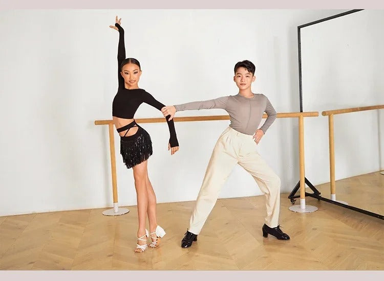 Conjunto de dança latina juvenil – top + saia com franjas