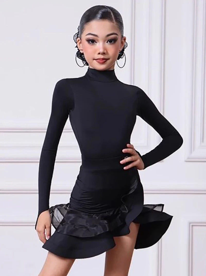 Vestido Infantil de Dança Latina com Gola Alta e Babado